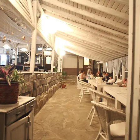 Laguna 酒店 洛泽内茨