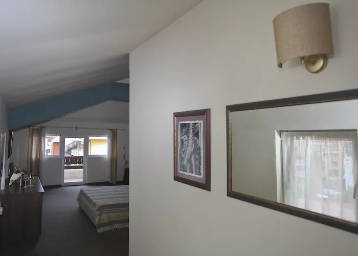 Hotel Laguna Lozenets